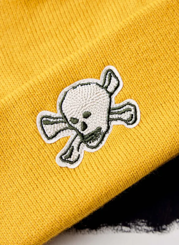 chainstitch "muerta" watch cap sold by Imogene + Willie