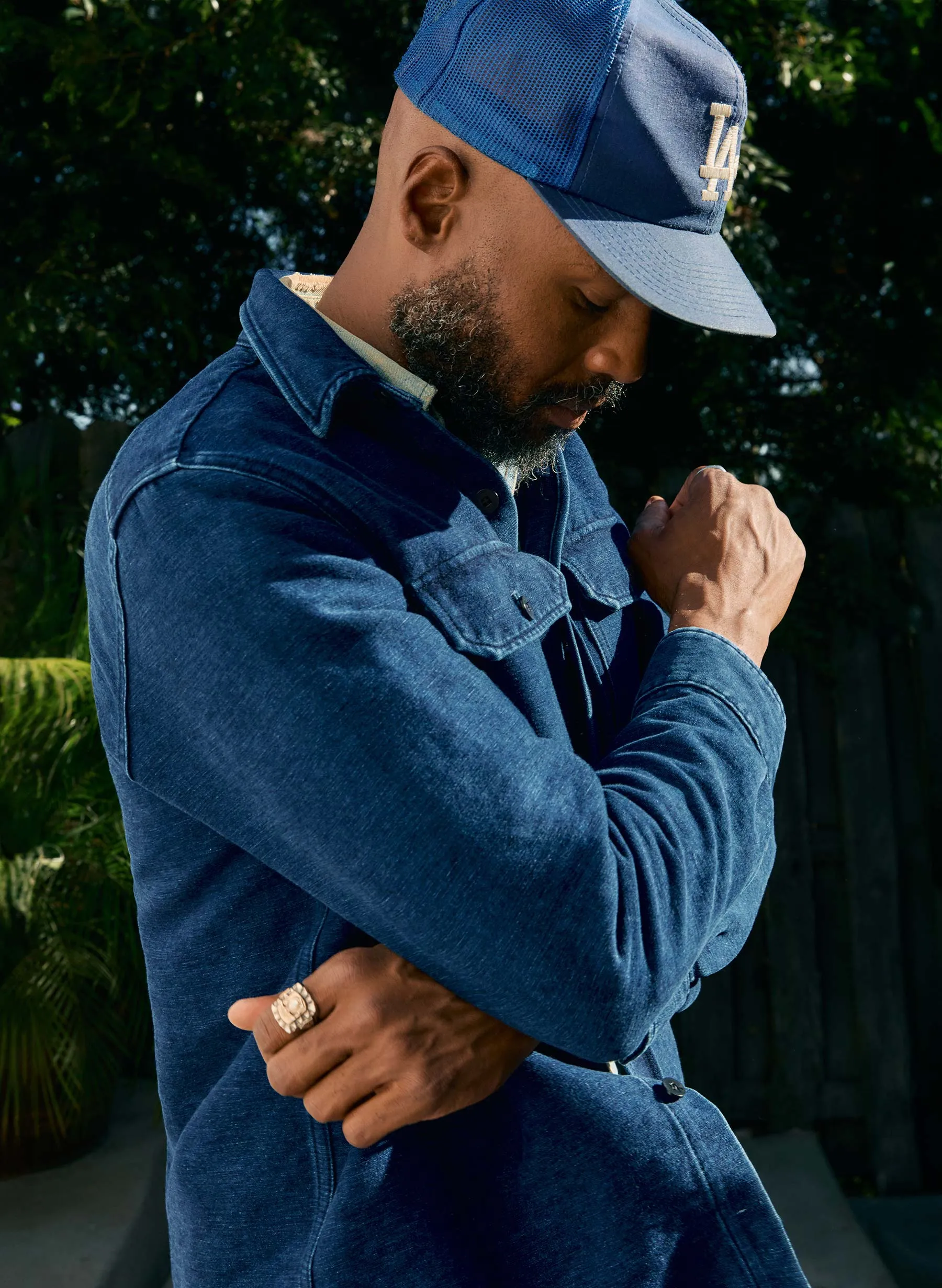 the griffin workshirt in indigo sold by Imogene + Willie product image thumbnail 4