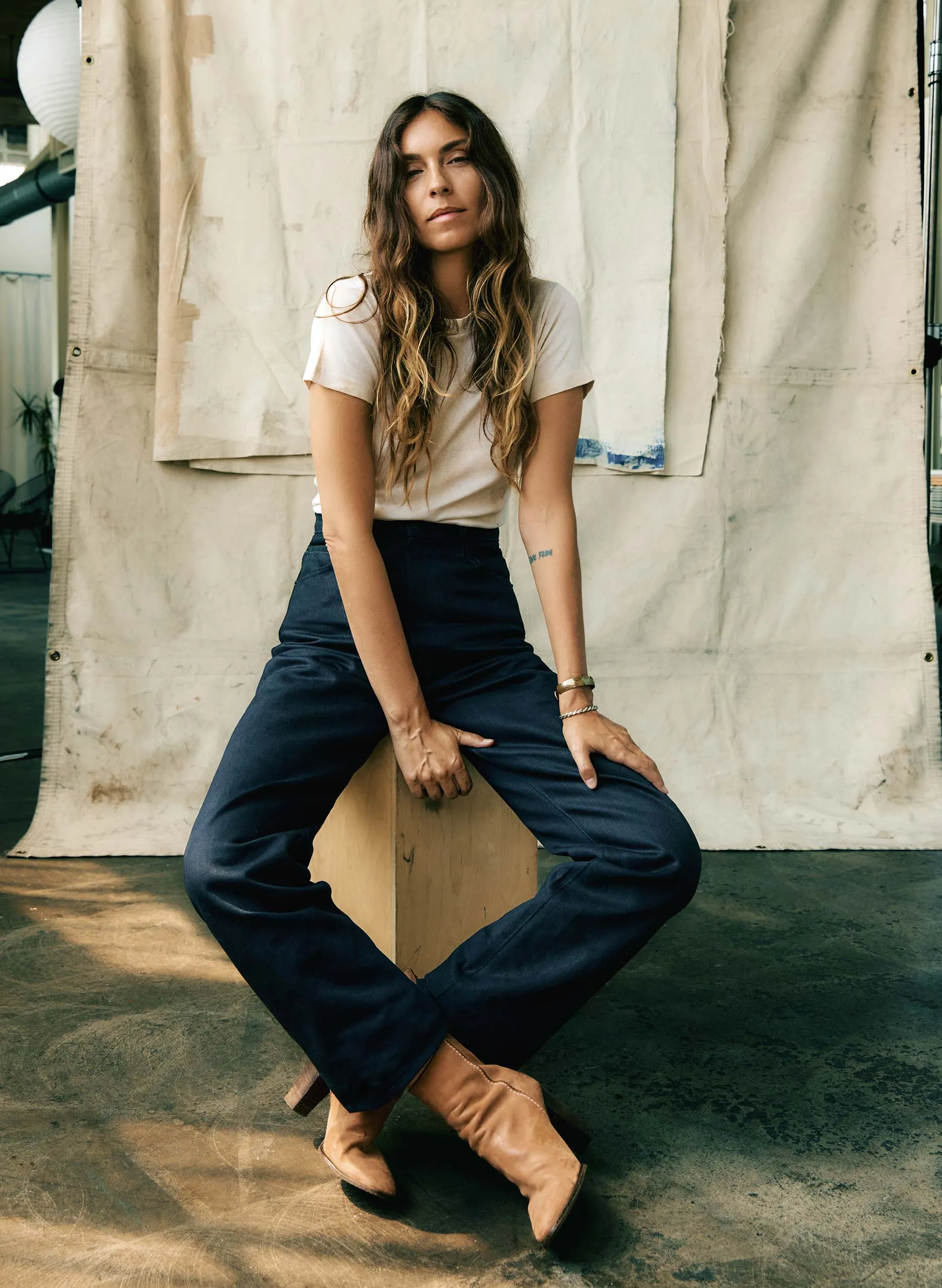 catherine slim black indigo rigid sold by Imogene + Willie product image thumbnail 5