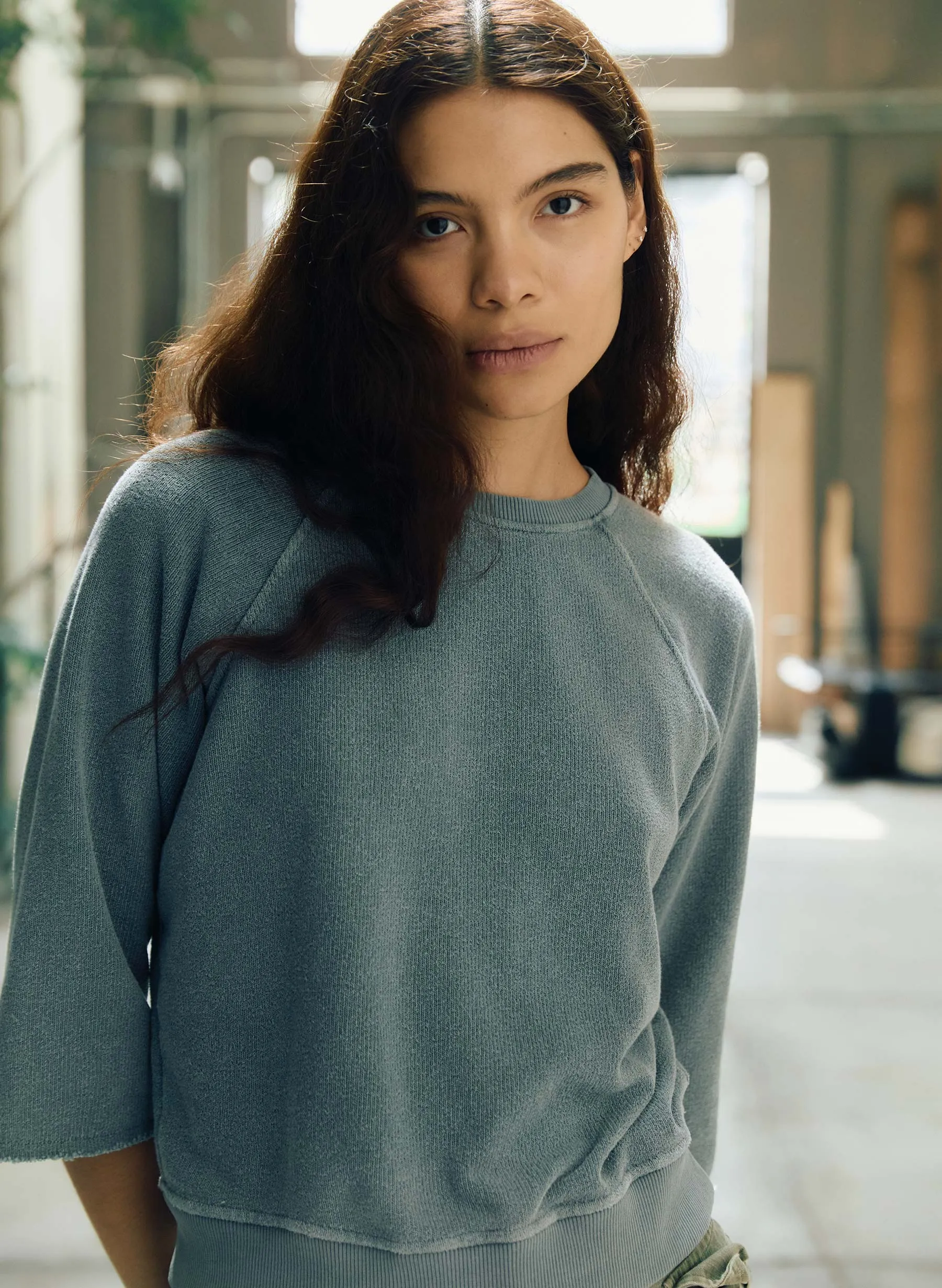 the cut sleeve sweatshirt in sage sold by Imogene + Willie product image thumbnail 4