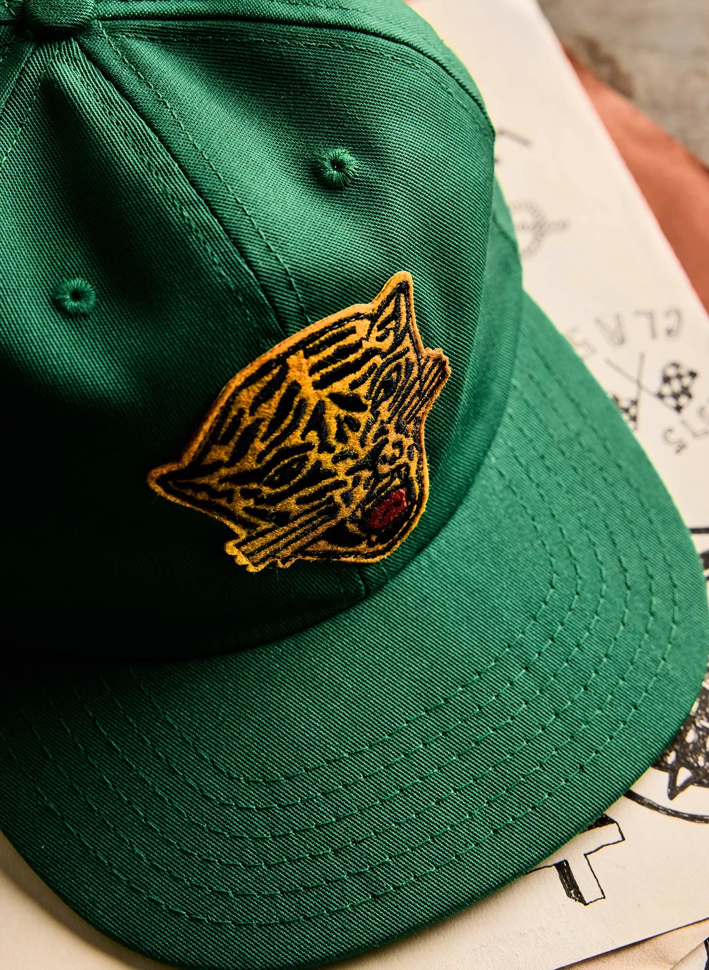 the "jack knife" cap sold by Imogene + Willie product image thumbnail 4