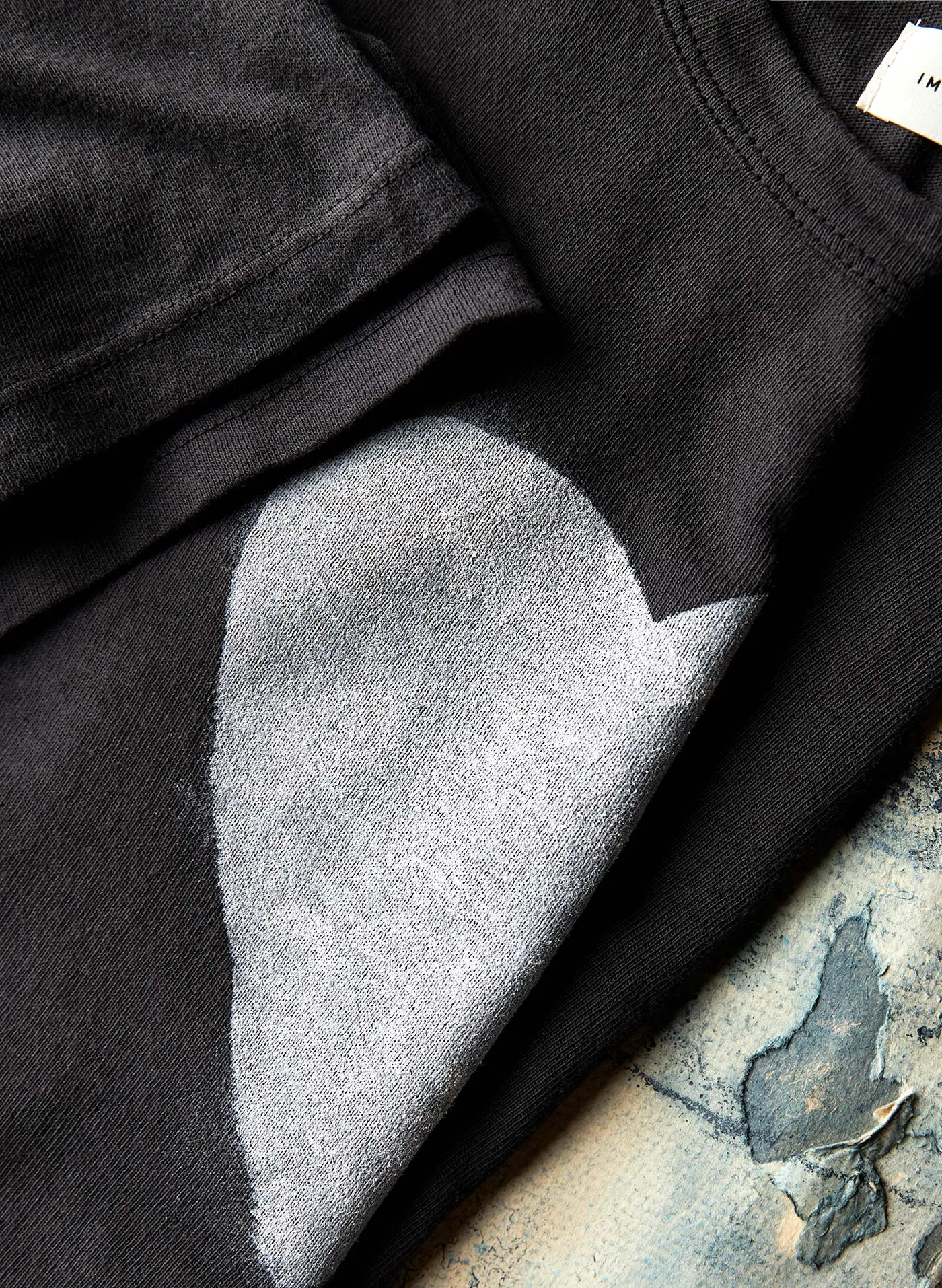 the "heart" tee in black sold by Imogene + Willie product image thumbnail 2