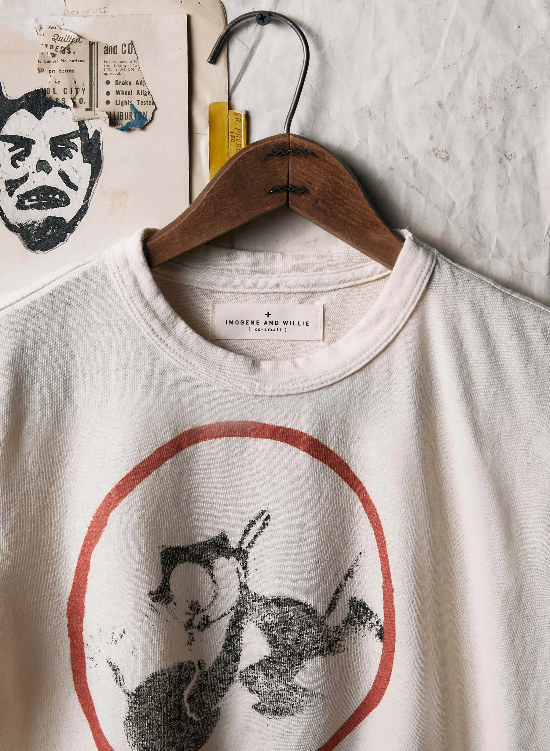 the "deadlift" tee sold by Imogene + Willie product image thumbnail 3