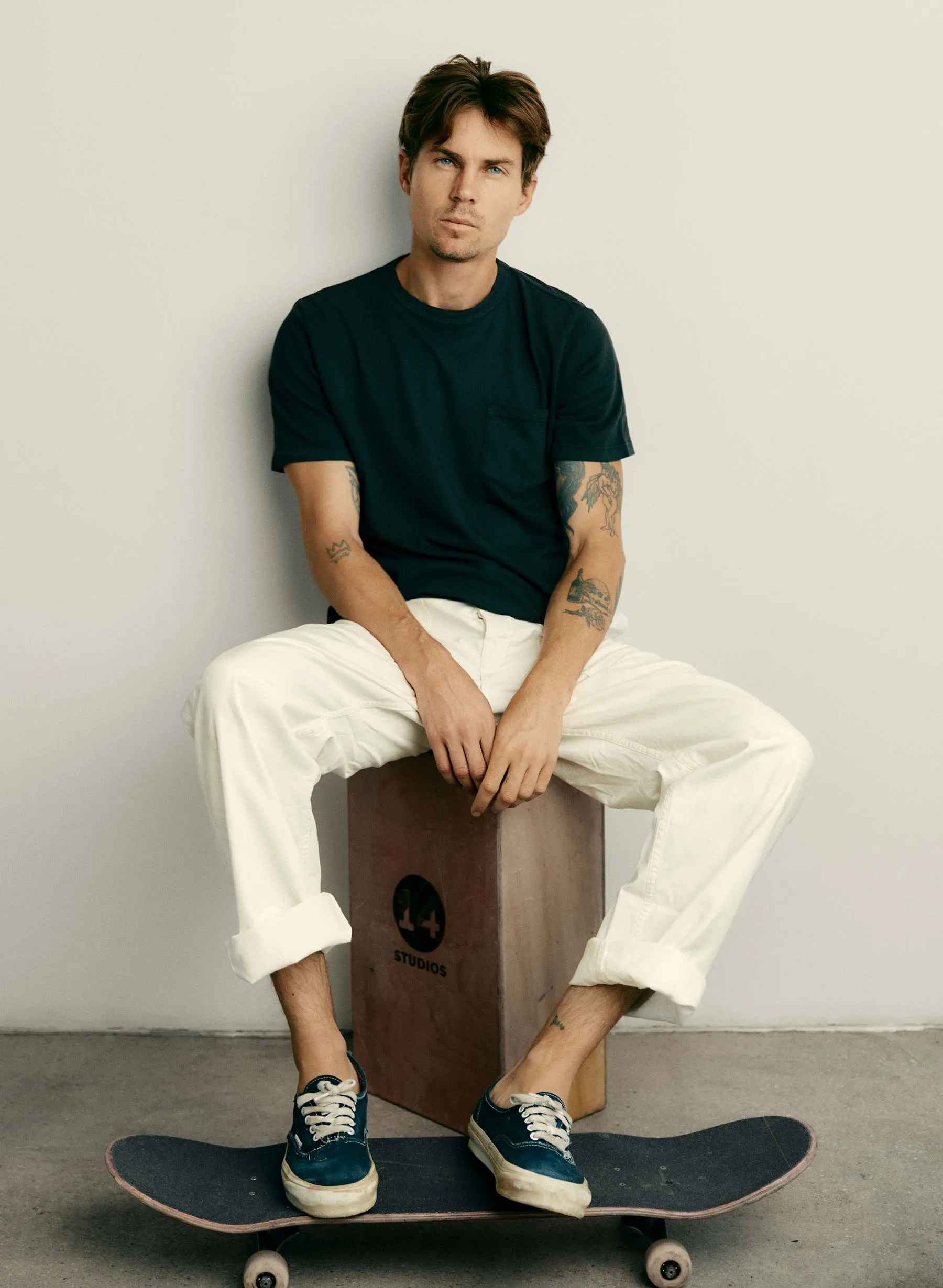 faded black knit pocket tee sold by Imogene + Willie product image thumbnail 2