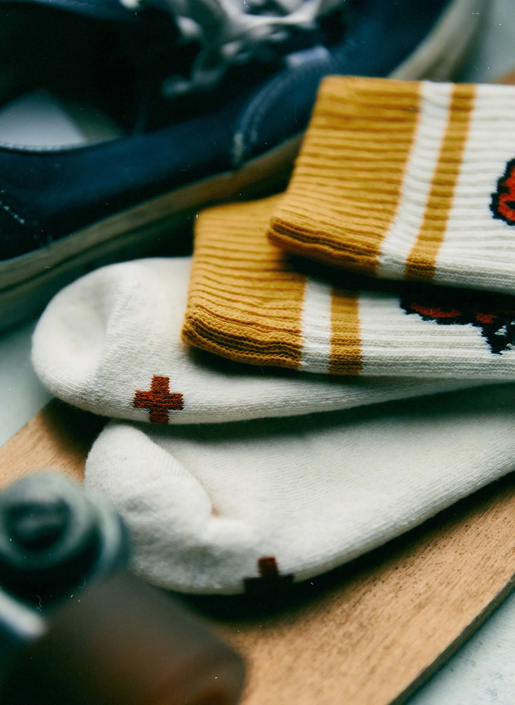 the "dead wrong" sock sold by Imogene + Willie product image thumbnail 2