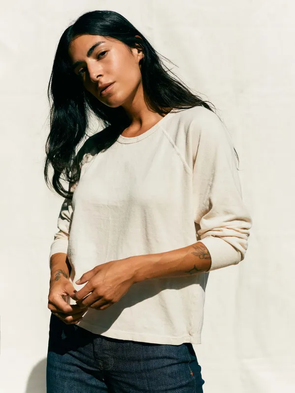 the long sleeve raglan in vintage white sold by Imogene + Willie