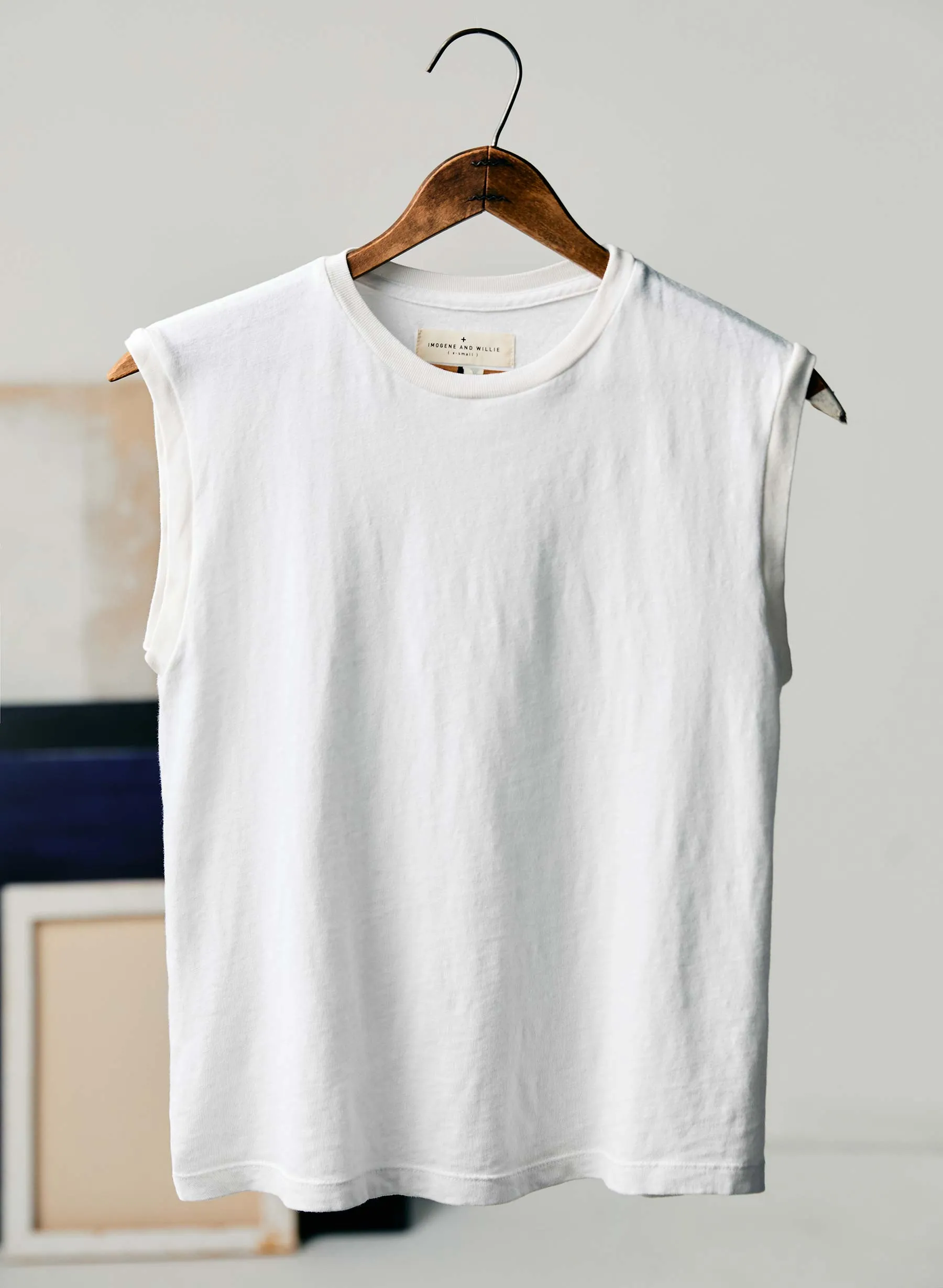 the cotton muscle tee in vintage white sold by Imogene + Willie product image thumbnail 4