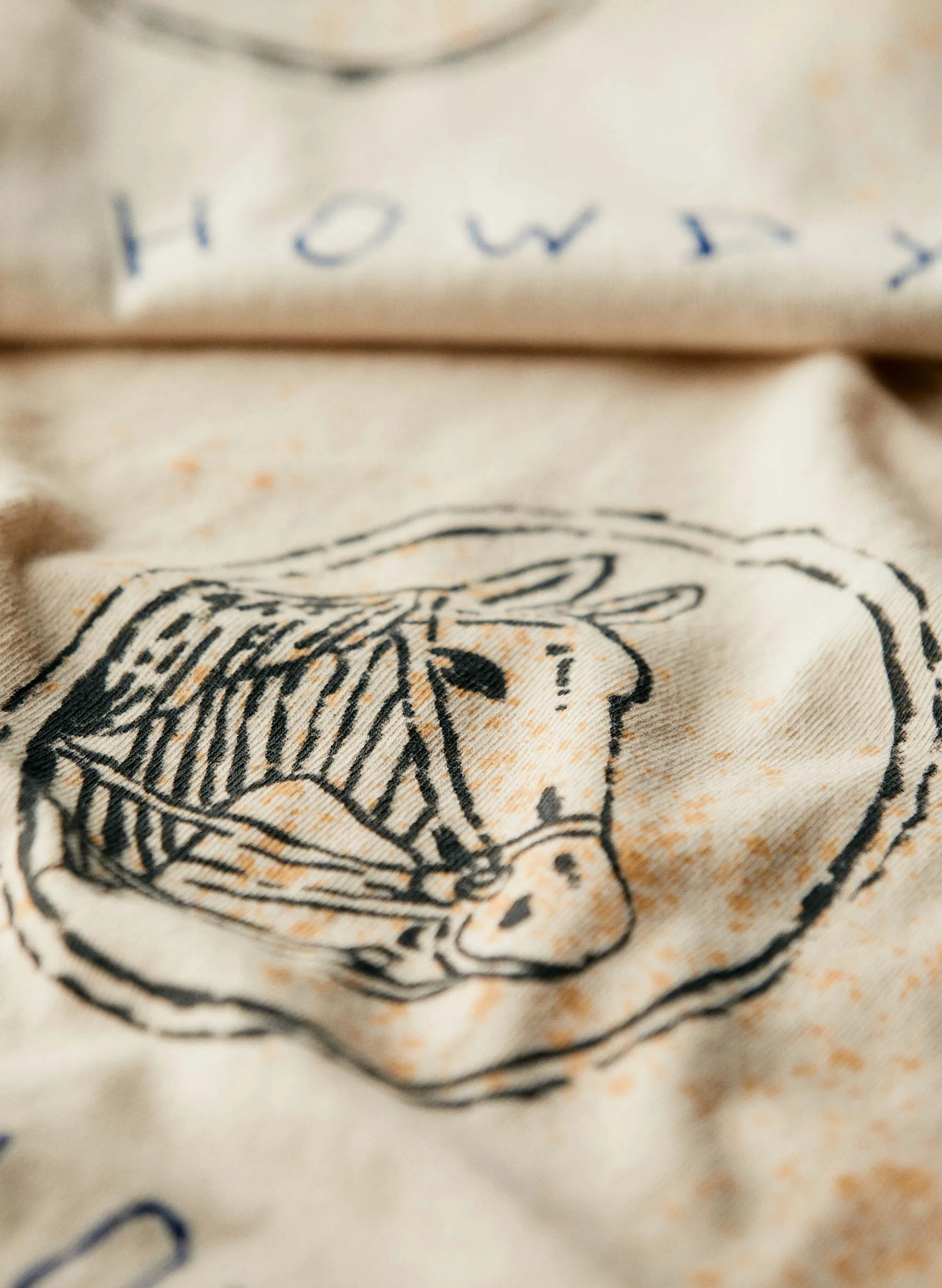 the "howdy" tee sold by Imogene + Willie product image thumbnail 5