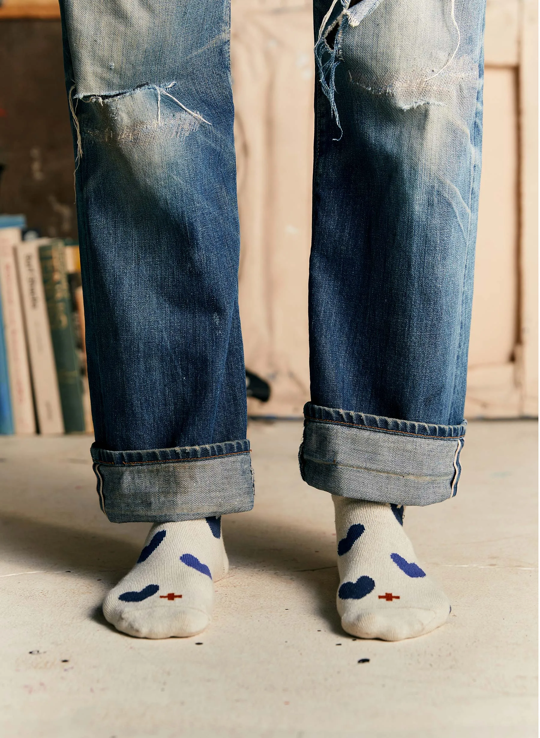 blue heart sock in natural sold by Imogene + Willie product image thumbnail 2