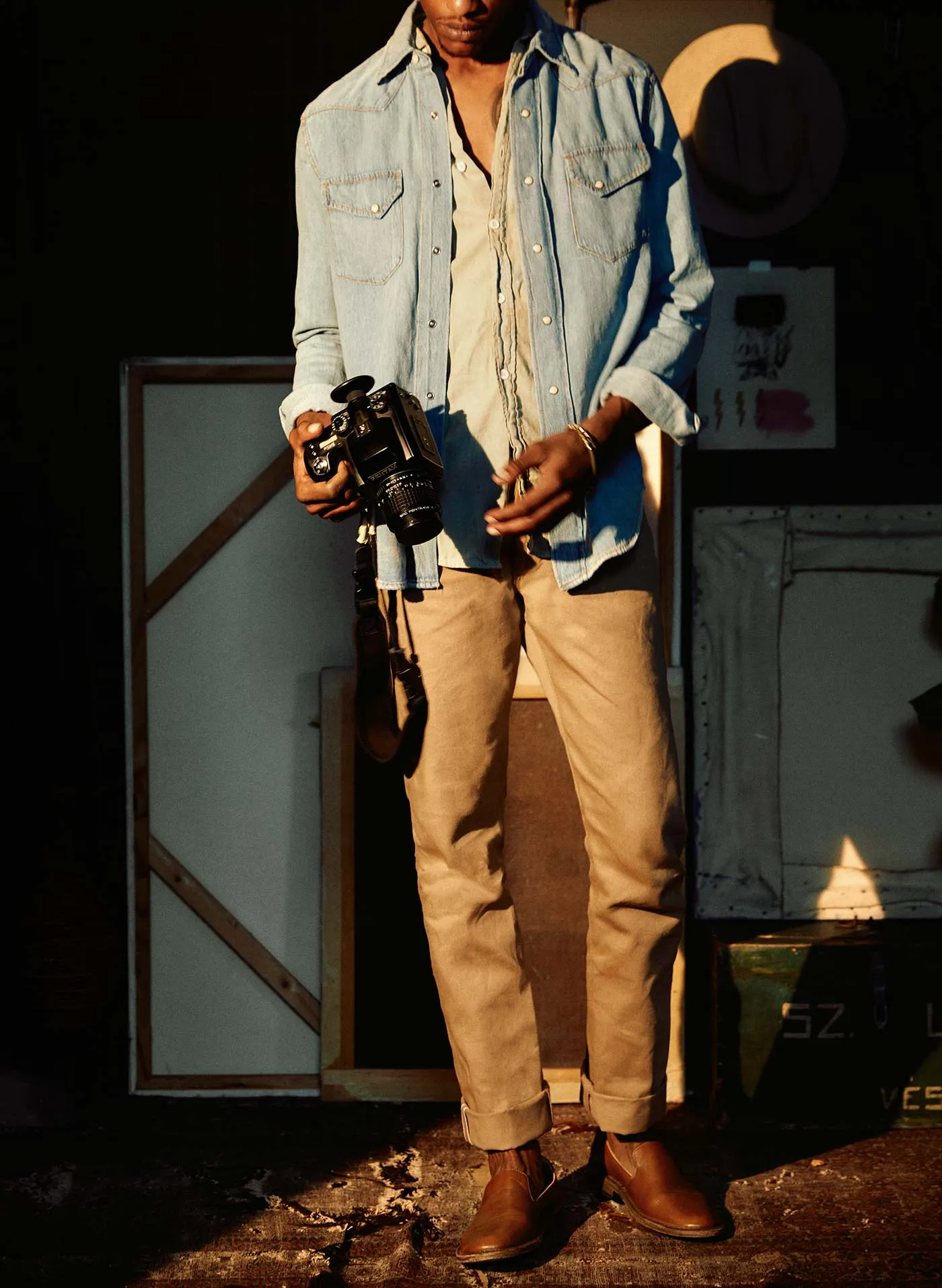 barton khaki rigid jp sold by Imogene + Willie product image thumbnail 2