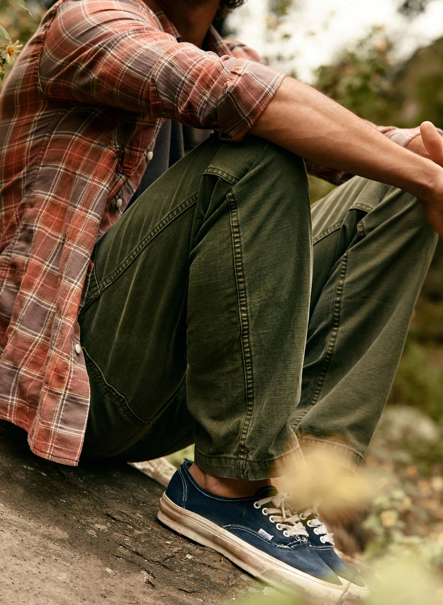 oliver military trouser in olive sold by Imogene + Willie product image thumbnail 4