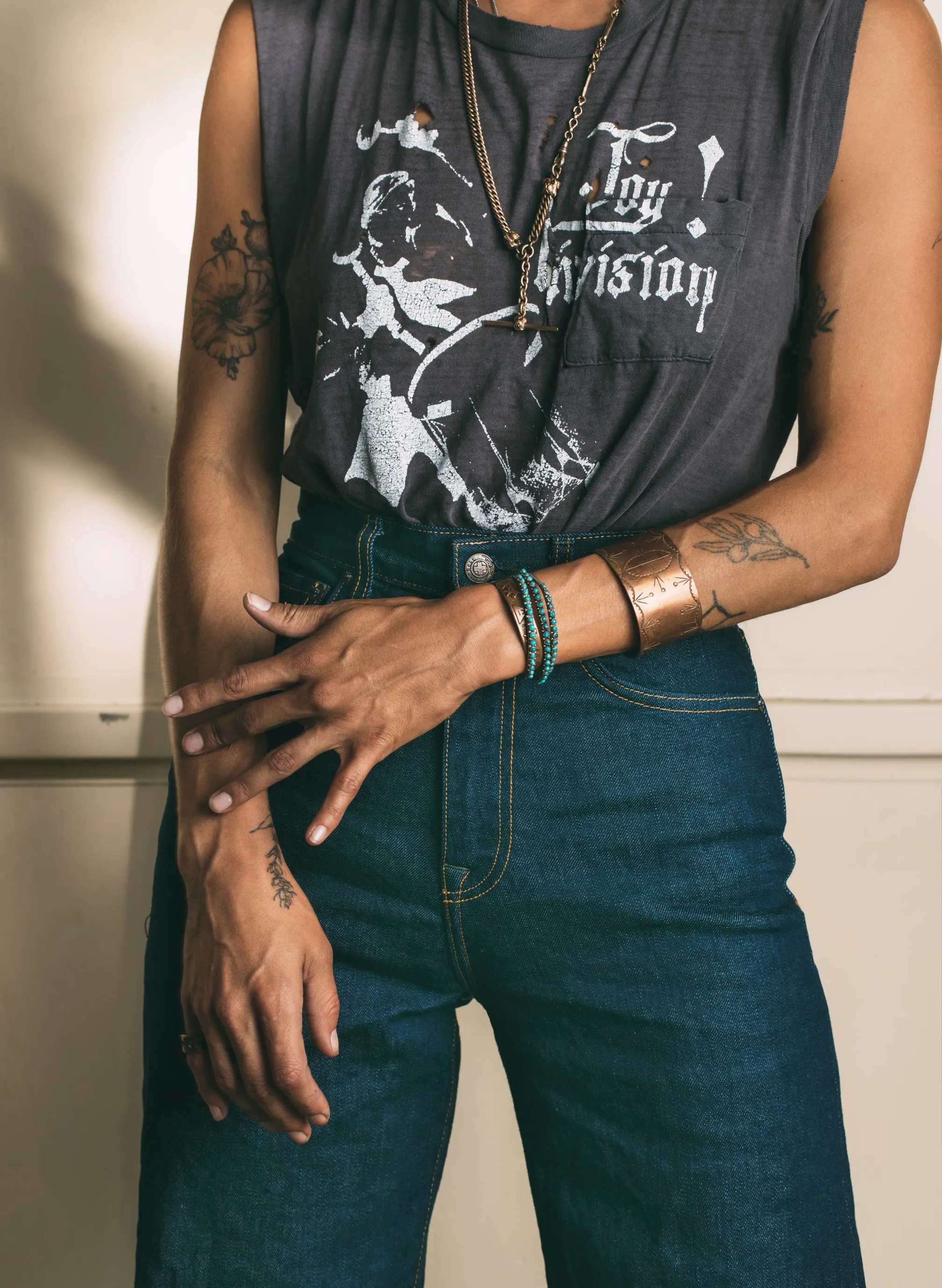 catherine indigo selvage rinse sold by Imogene + Willie product image thumbnail 4