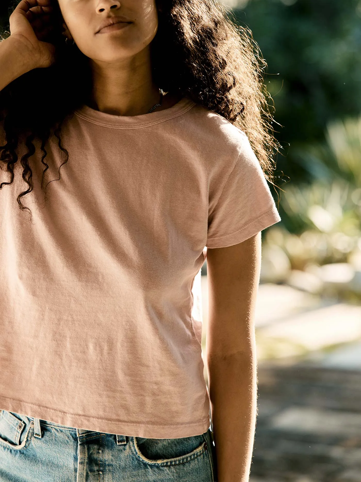 the drop tee in dusty pink sold by Imogene + Willie product image thumbnail 5