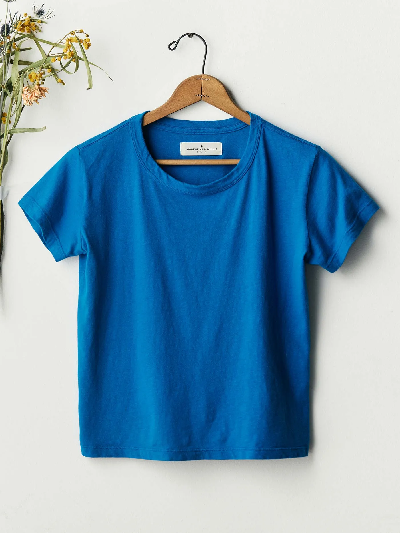 the drop tee in cerulean sold by Imogene + Willie product image thumbnail 4