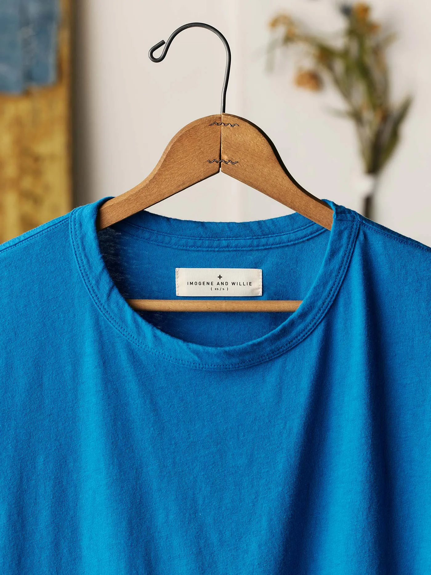 the drop tee in cerulean sold by Imogene + Willie product image thumbnail 2