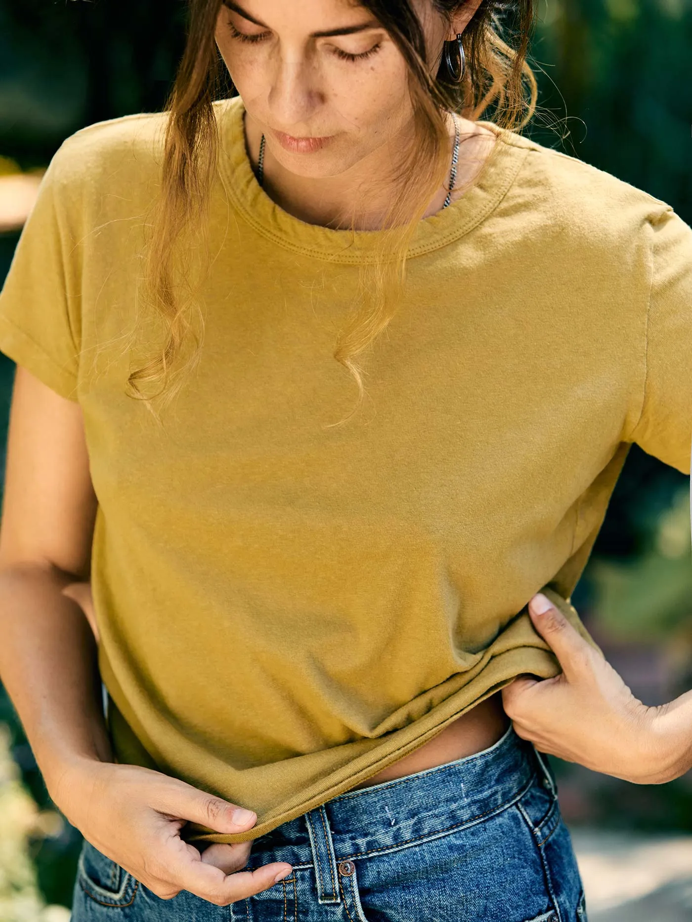 the drop tee in desert green sold by Imogene + Willie product image thumbnail 5
