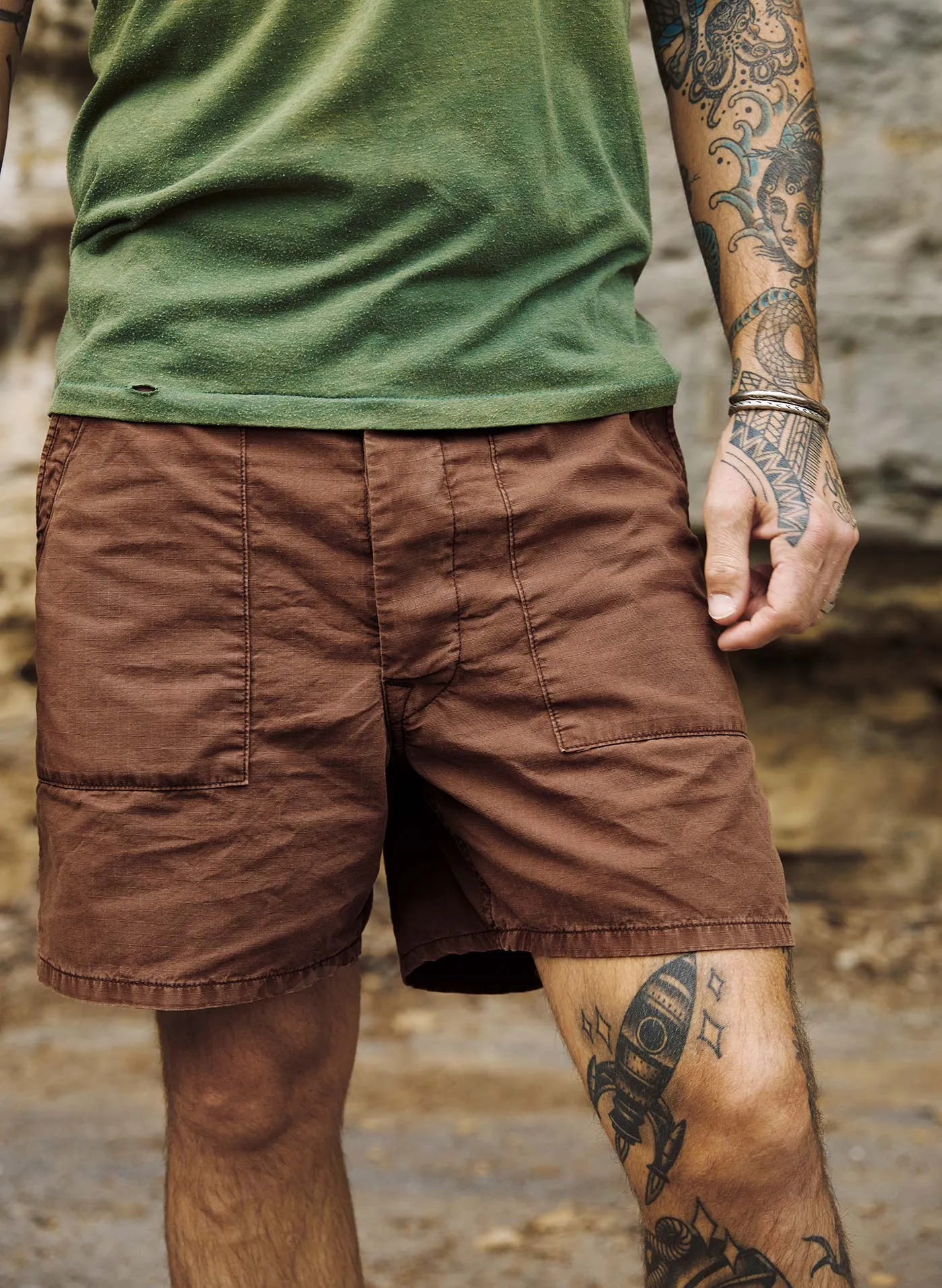 the ripstop fatigue short in brown sold by Imogene + Willie