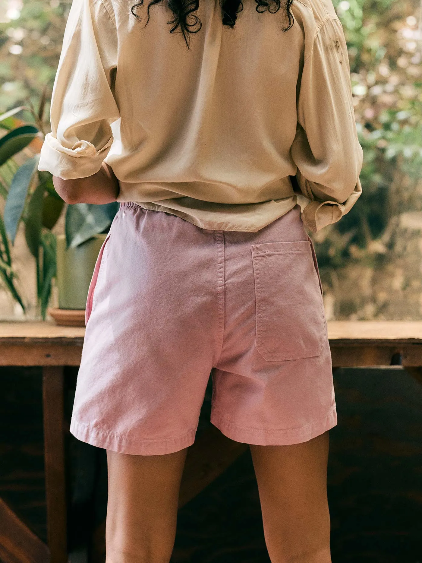 the canvas lounge short in pink stone sold by Imogene + Willie product image thumbnail 3