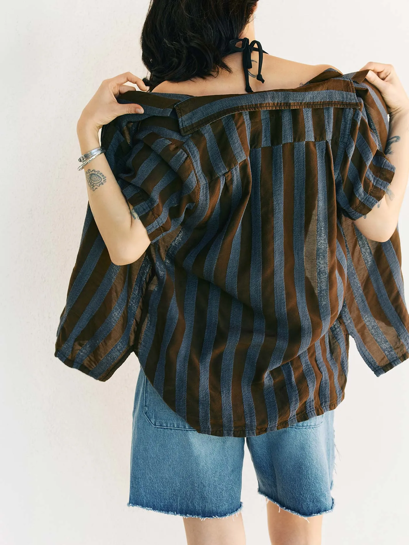 the sunfair shirt in indigo jacquard stripe sold by Imogene + Willie product image thumbnail 4