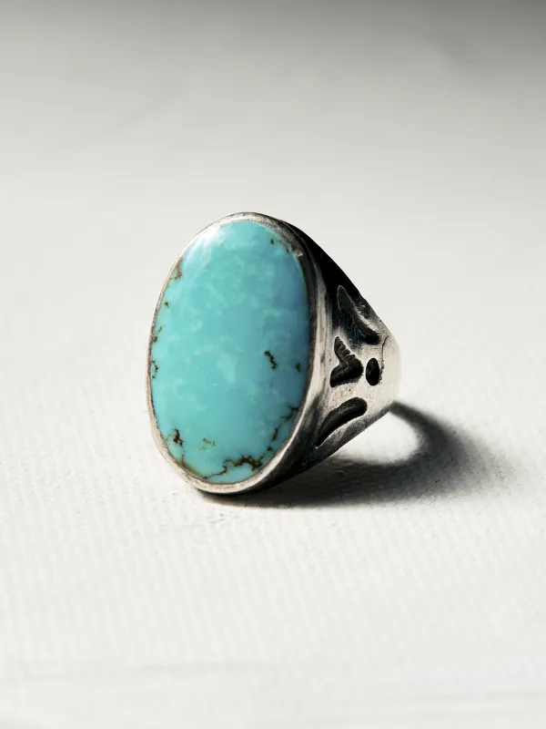 vintage tradingpost-era turquoise ring sold by Imogene + Willie