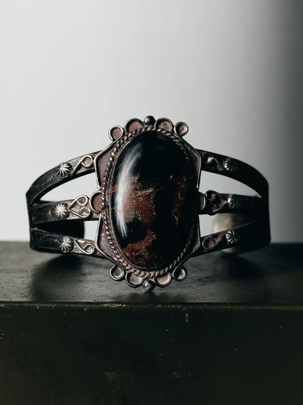 vintage navajo tradingpost-era agate cuff sold by Imogene + Willie