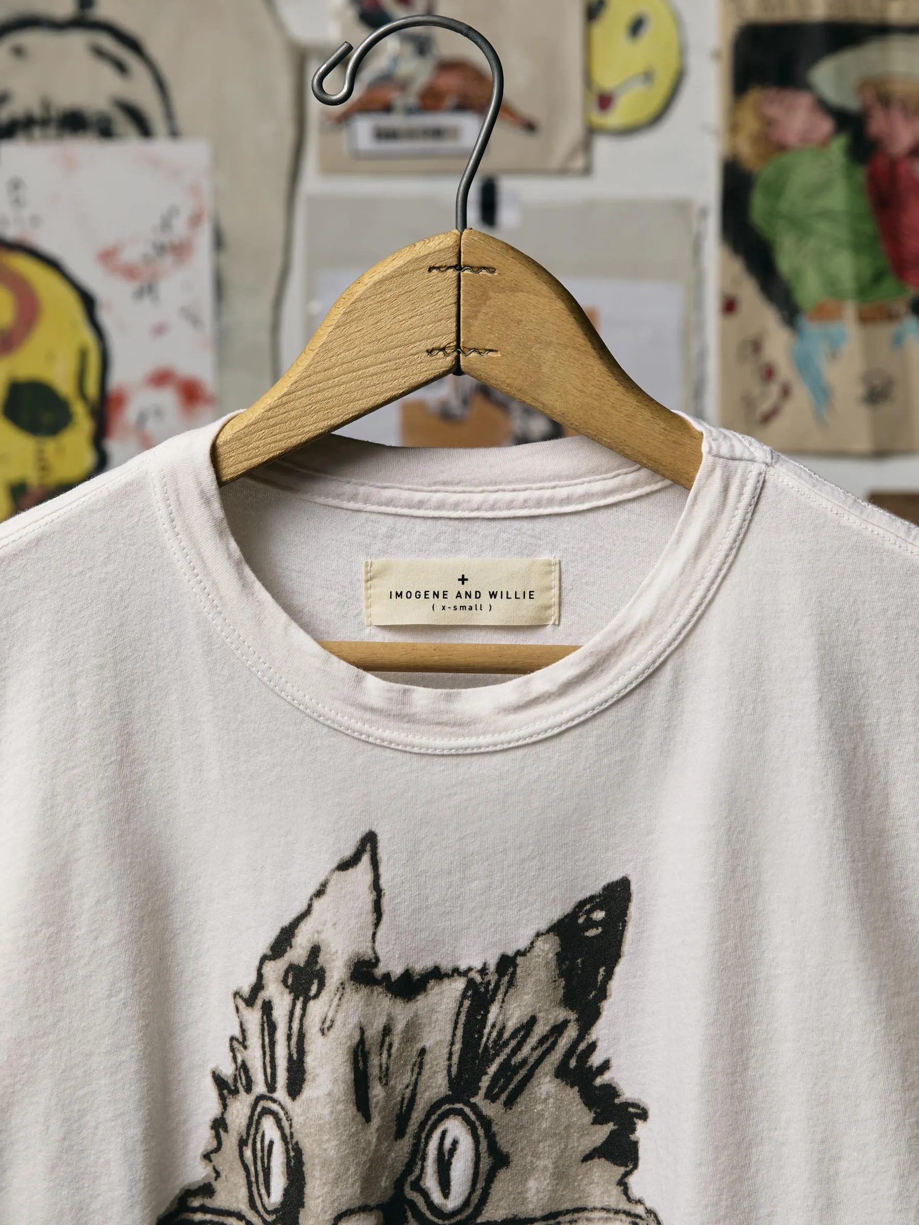 the "no more news" tee sold by Imogene + Willie product image thumbnail 3