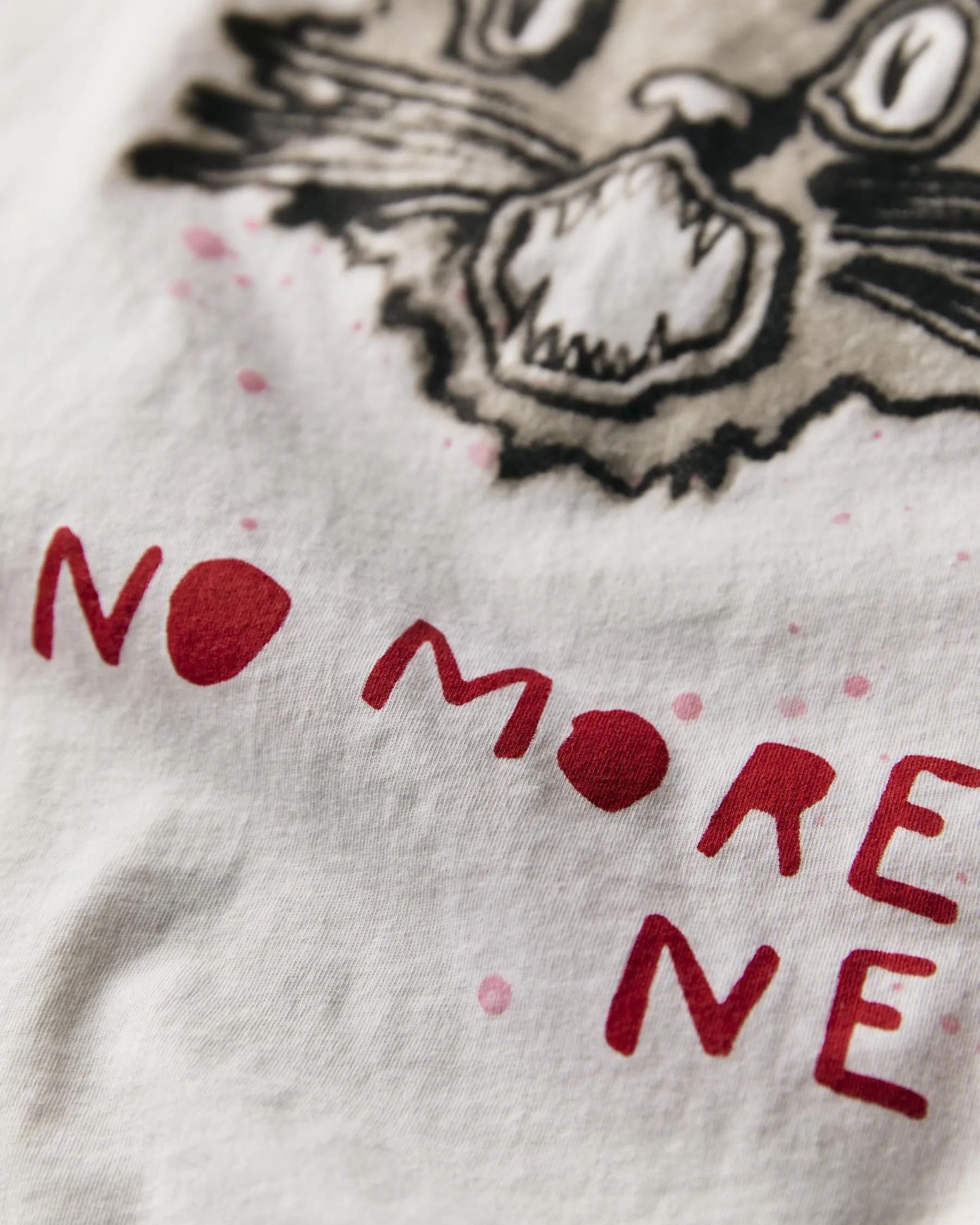 the "no more news" tee sold by Imogene + Willie product image thumbnail 2
