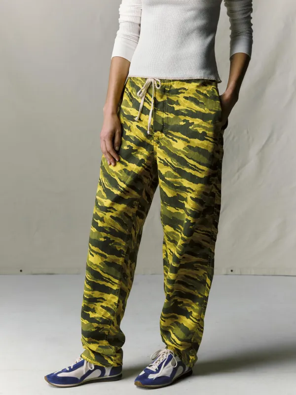 the lounge pant in brushstroke camo sold by Imogene + Willie
