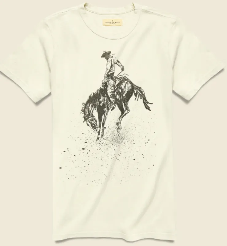 the bronco tee made by Imogene + Willie