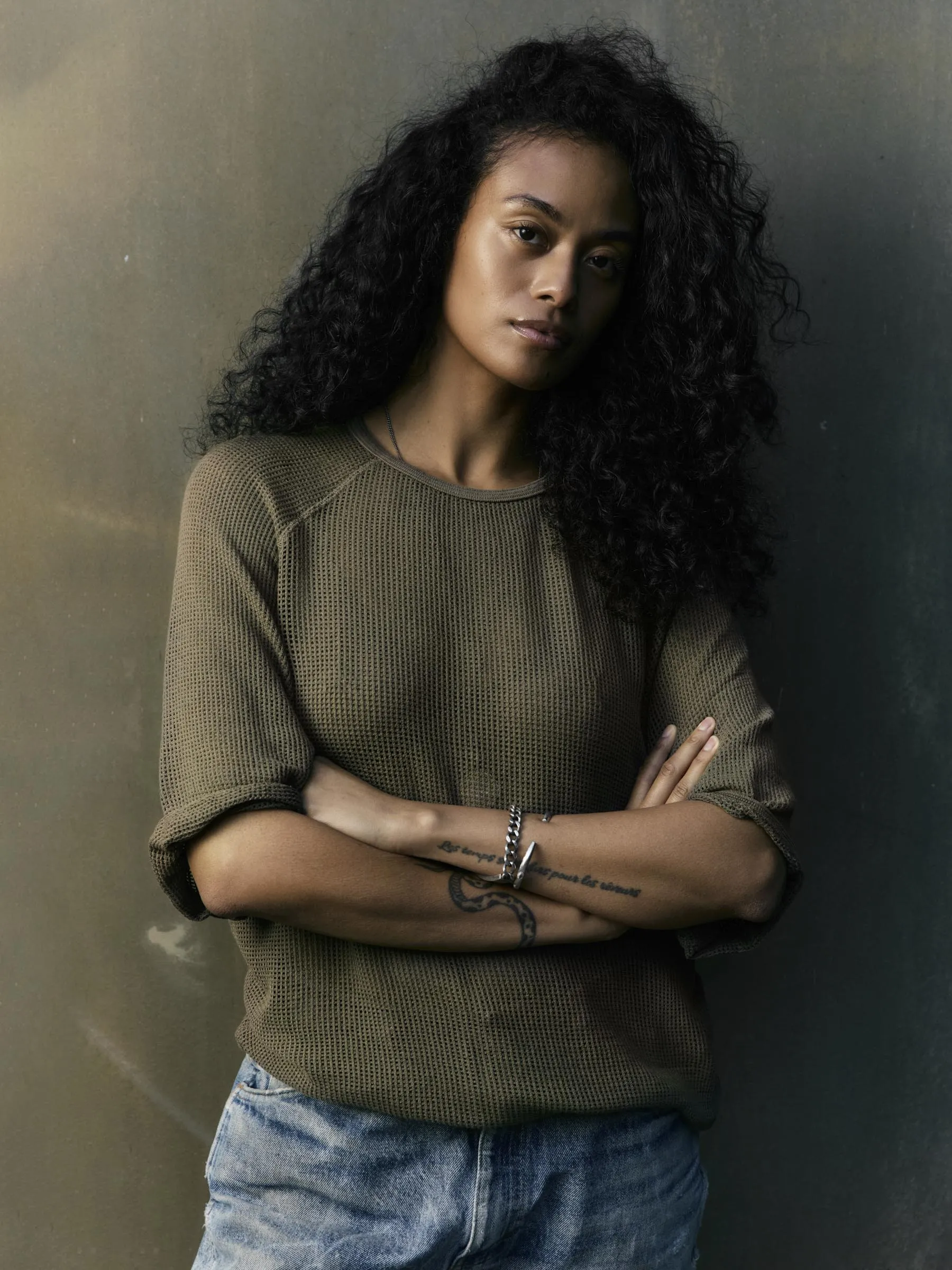 open weave raglan tee in olive sold by Imogene + Willie product image thumbnail 3