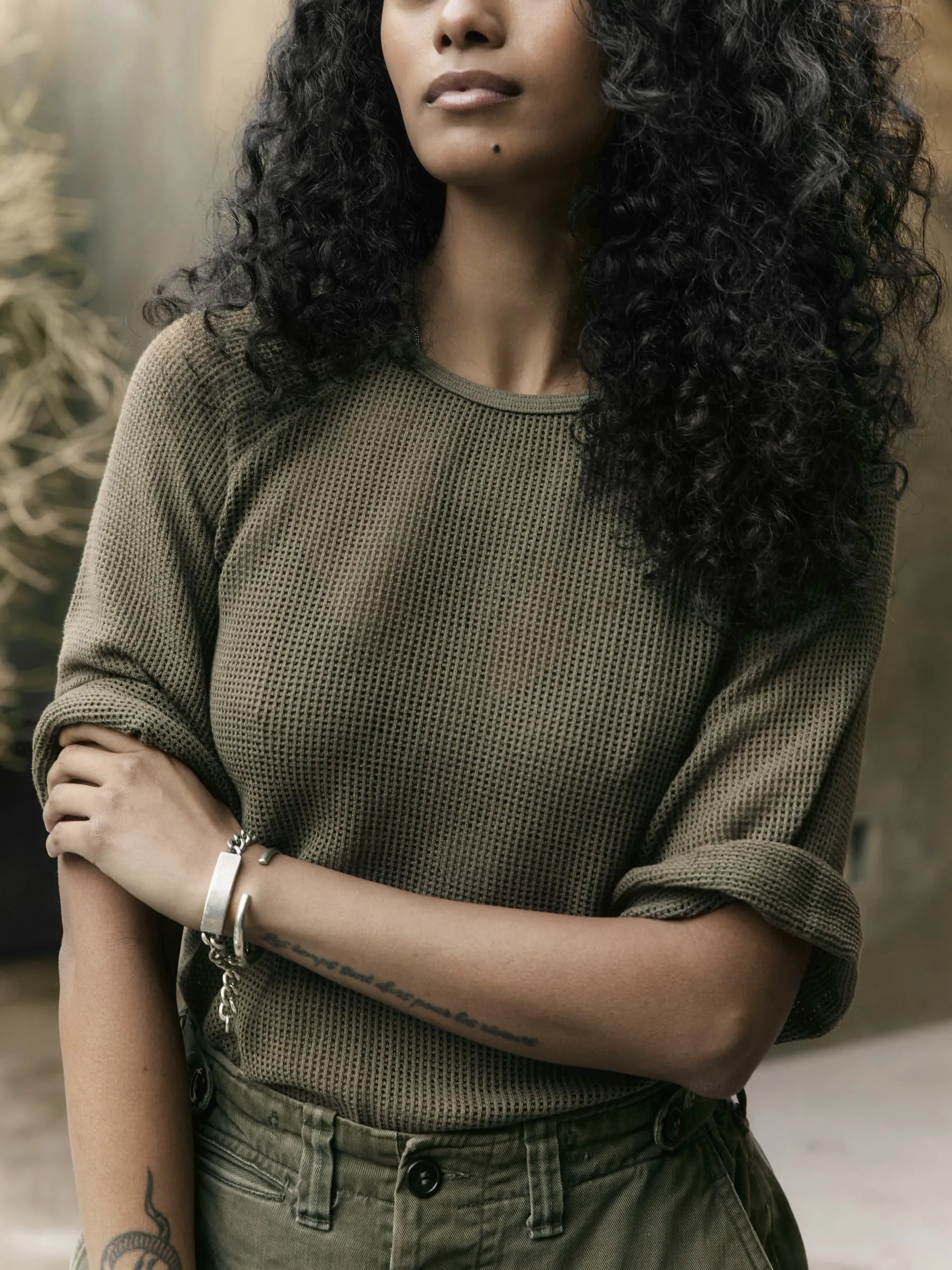 open weave raglan tee in olive sold by Imogene + Willie product image thumbnail 4