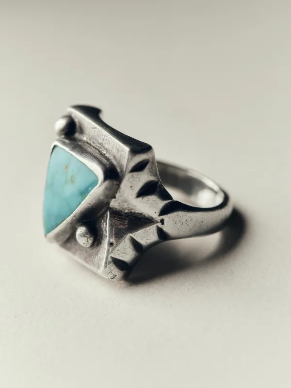 vintage handcrafted navajo ring made by Imogene + Willie