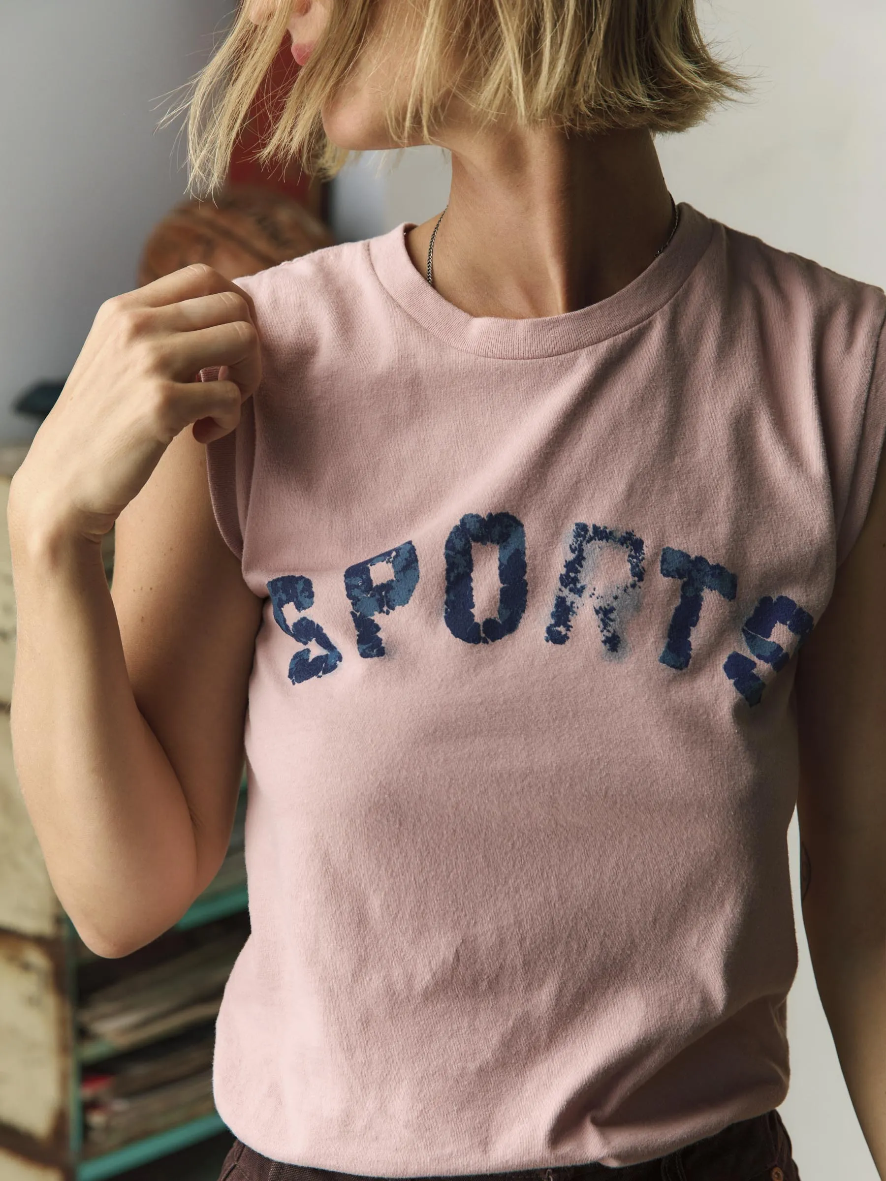 the "sports" muscle tee sold by Imogene + Willie product image thumbnail 5