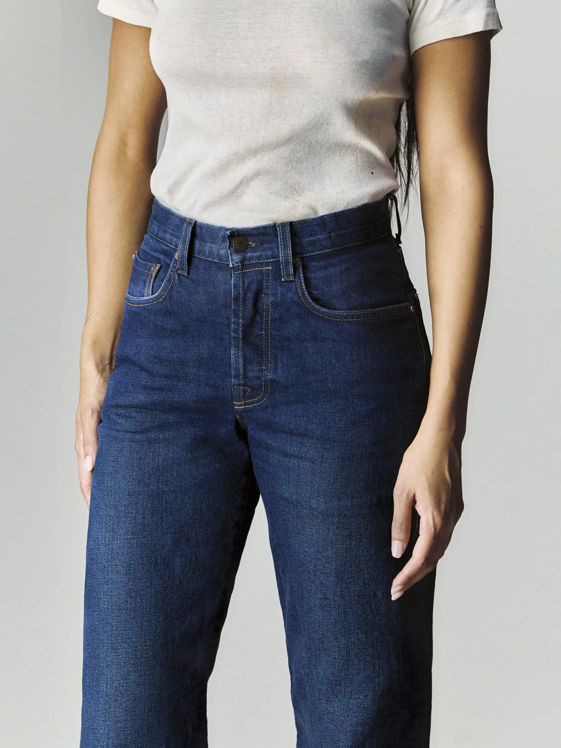 ada indigo selvage rinse sold by Imogene + Willie product image thumbnail 2