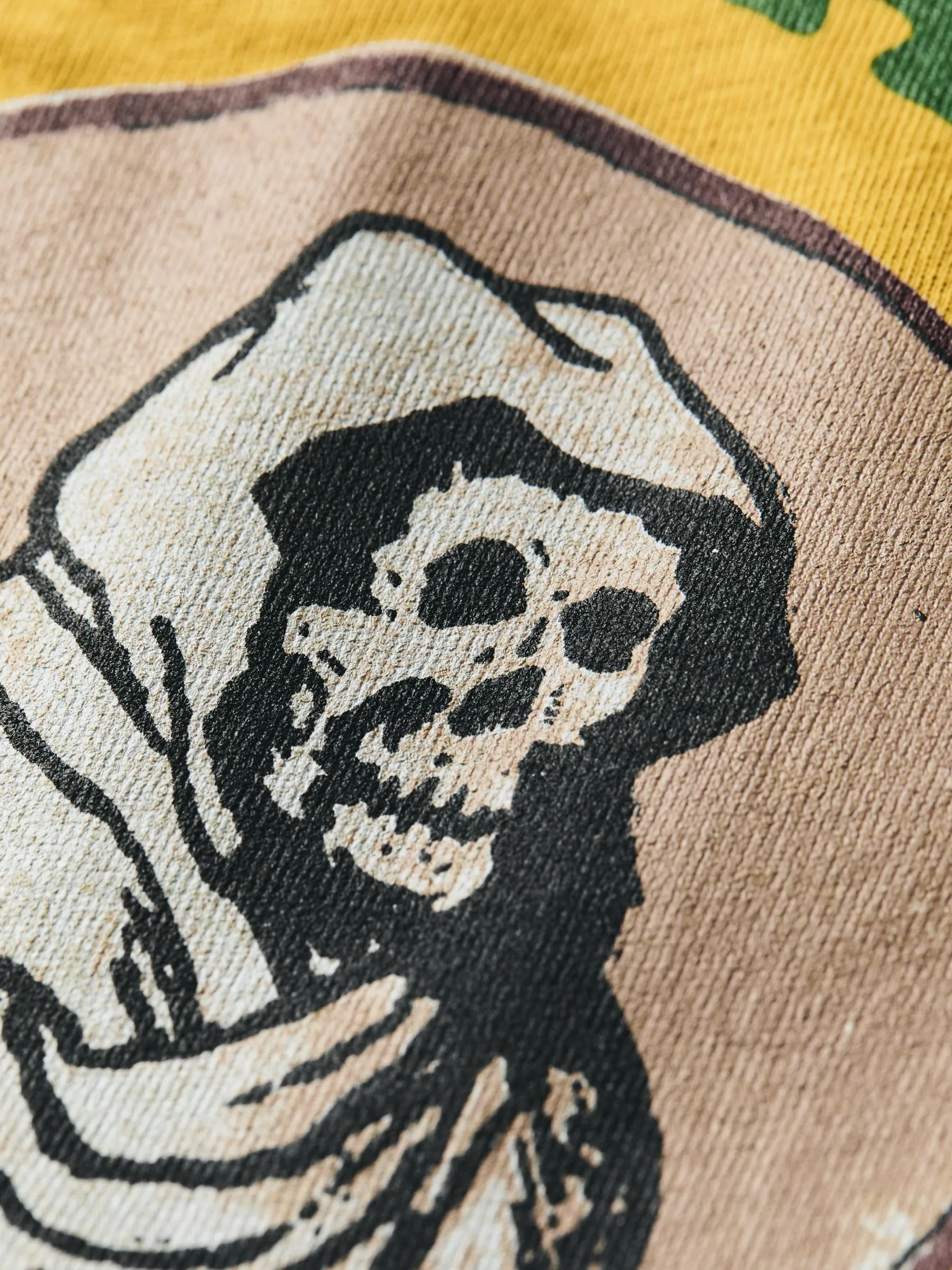 the "look alive" tee sold by Imogene + Willie product image thumbnail 2