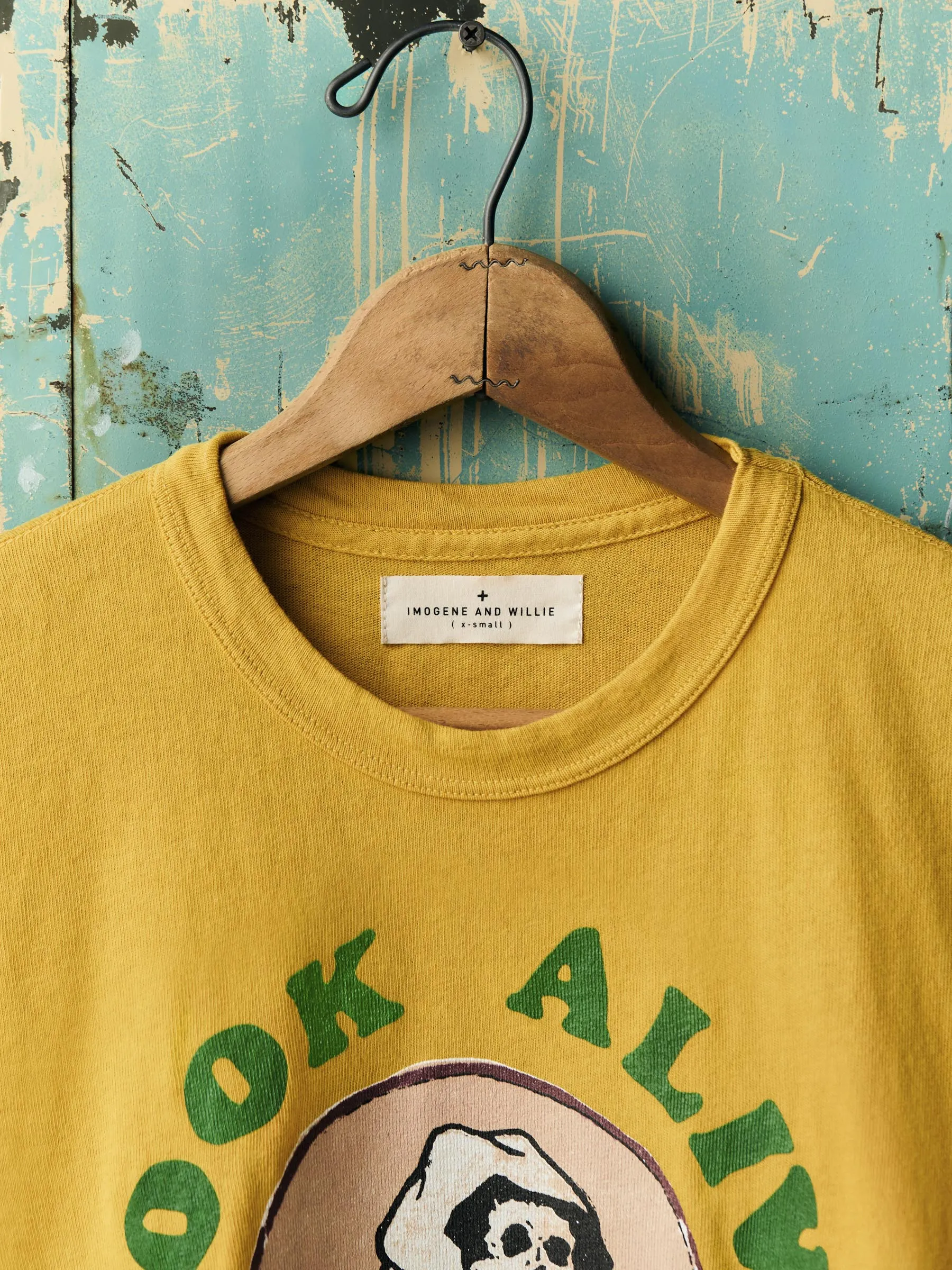 the "look alive" tee sold by Imogene + Willie product image thumbnail 3