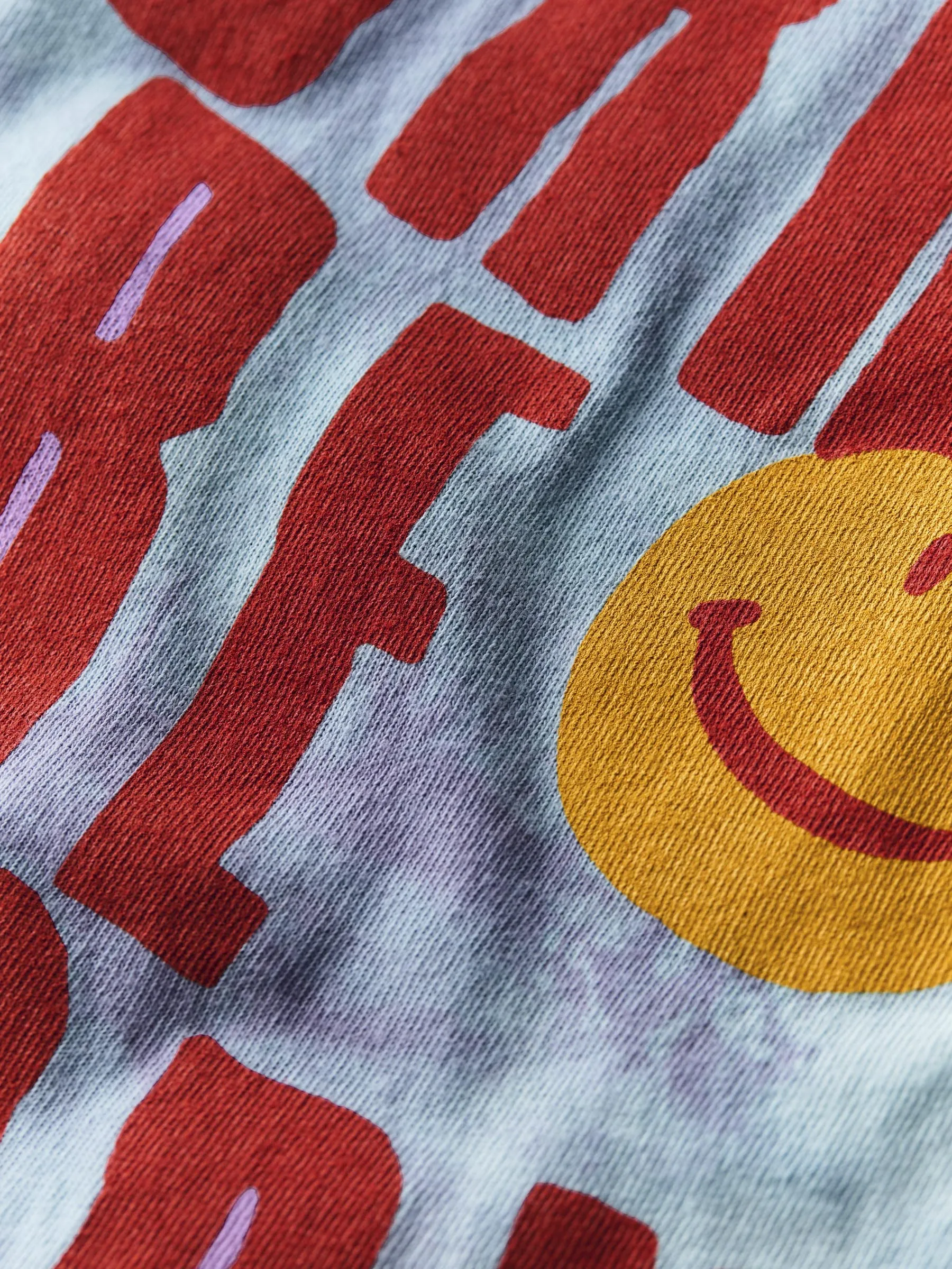 the "be happy" tee sold by Imogene + Willie product image thumbnail 5