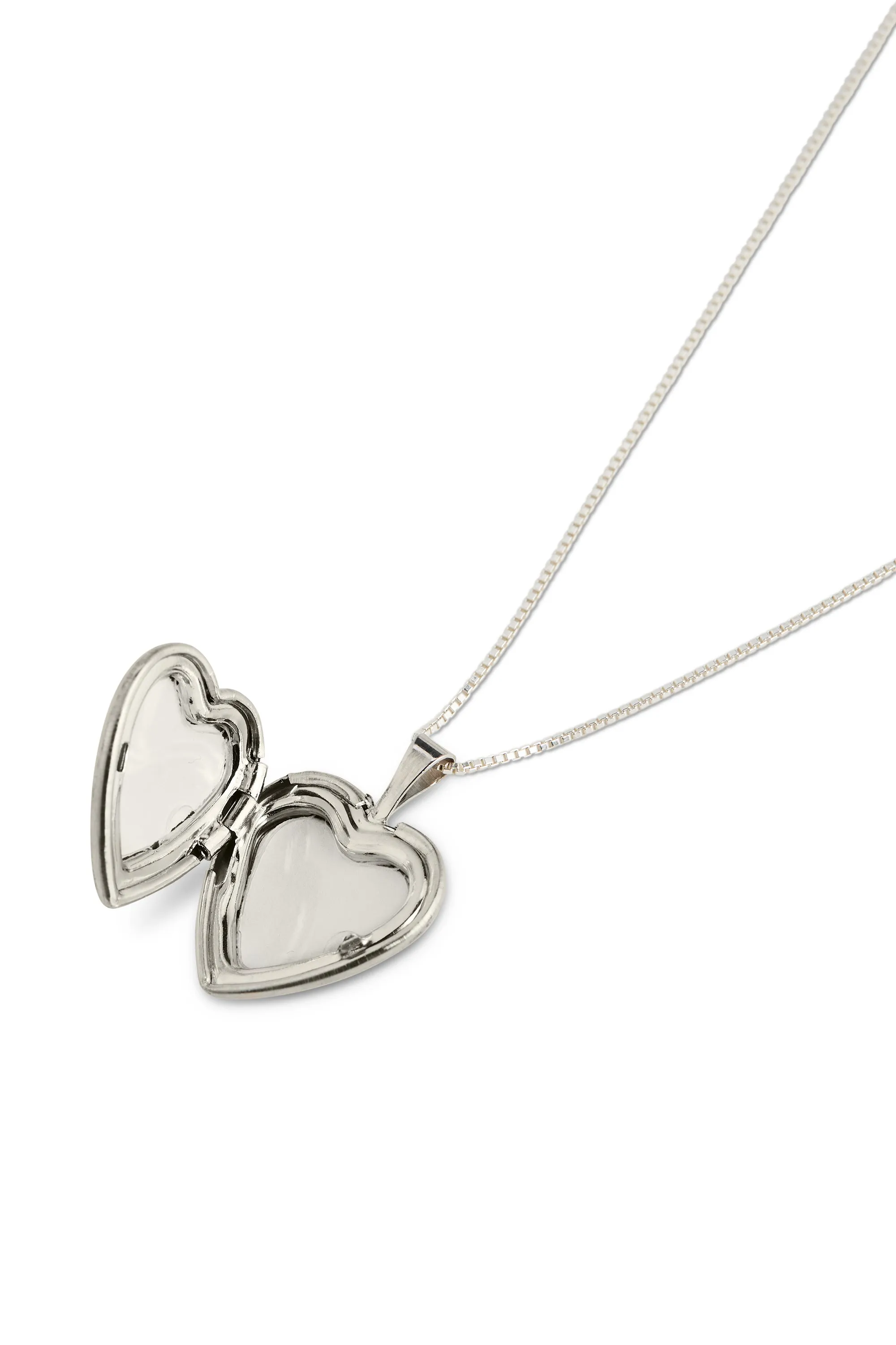 Classic Heart Locket Silver sold by Lisbeth Jewelry product image thumbnail 3