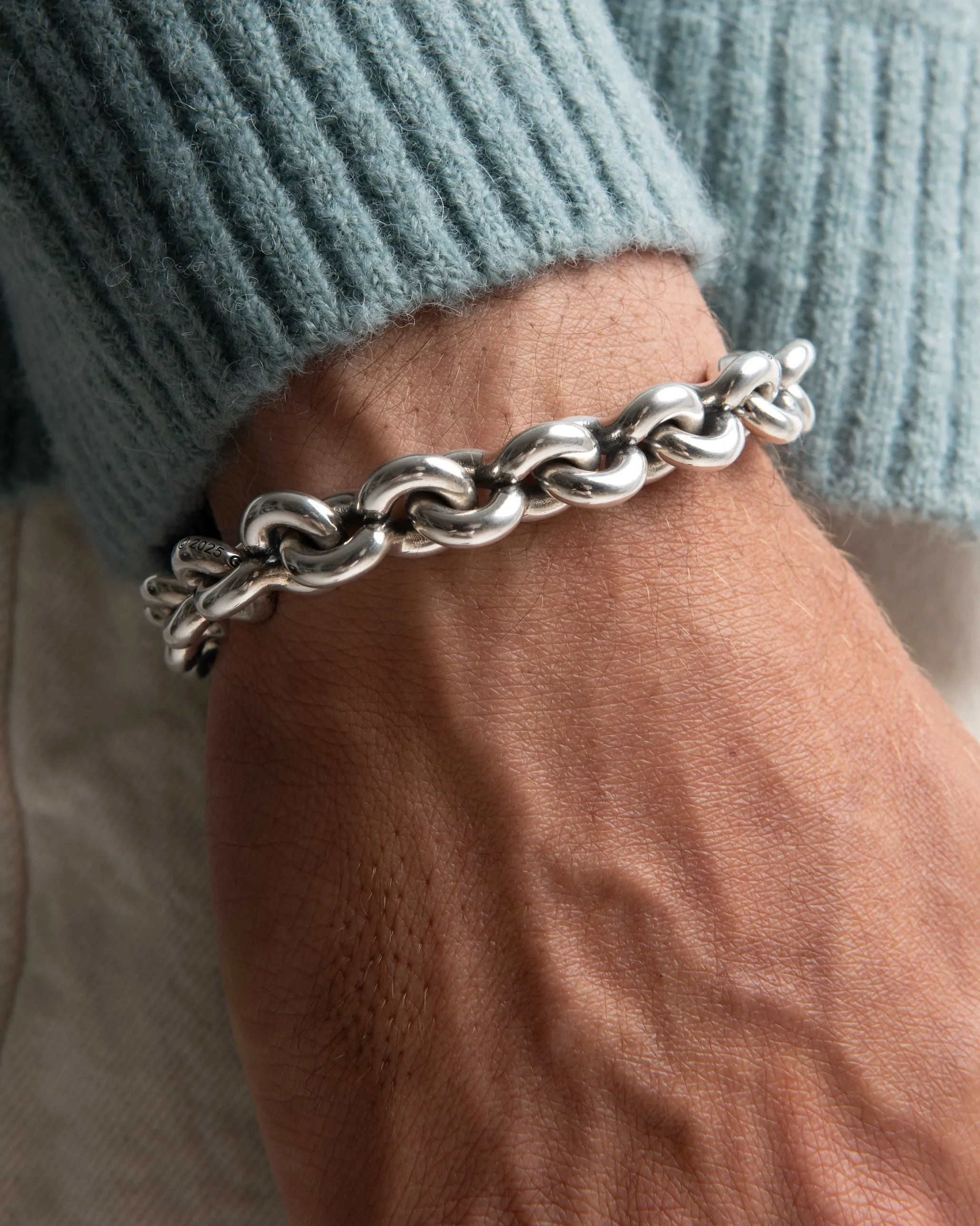 Fin Link Bracelet - B sold by Good Art Hlywd product image thumbnail 3