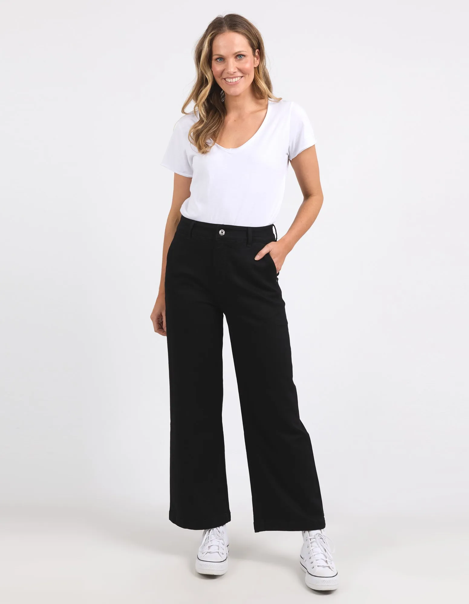 Izzy Wide Leg Jean Black Wash sold by Elm Lifestyle product image thumbnail 2