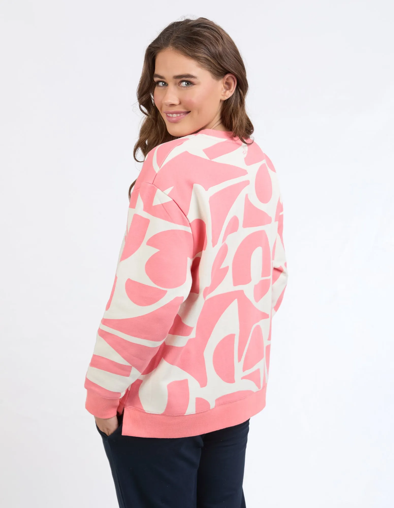 Mural Crew Cosy Coral sold by Elm Lifestyle product image thumbnail 3