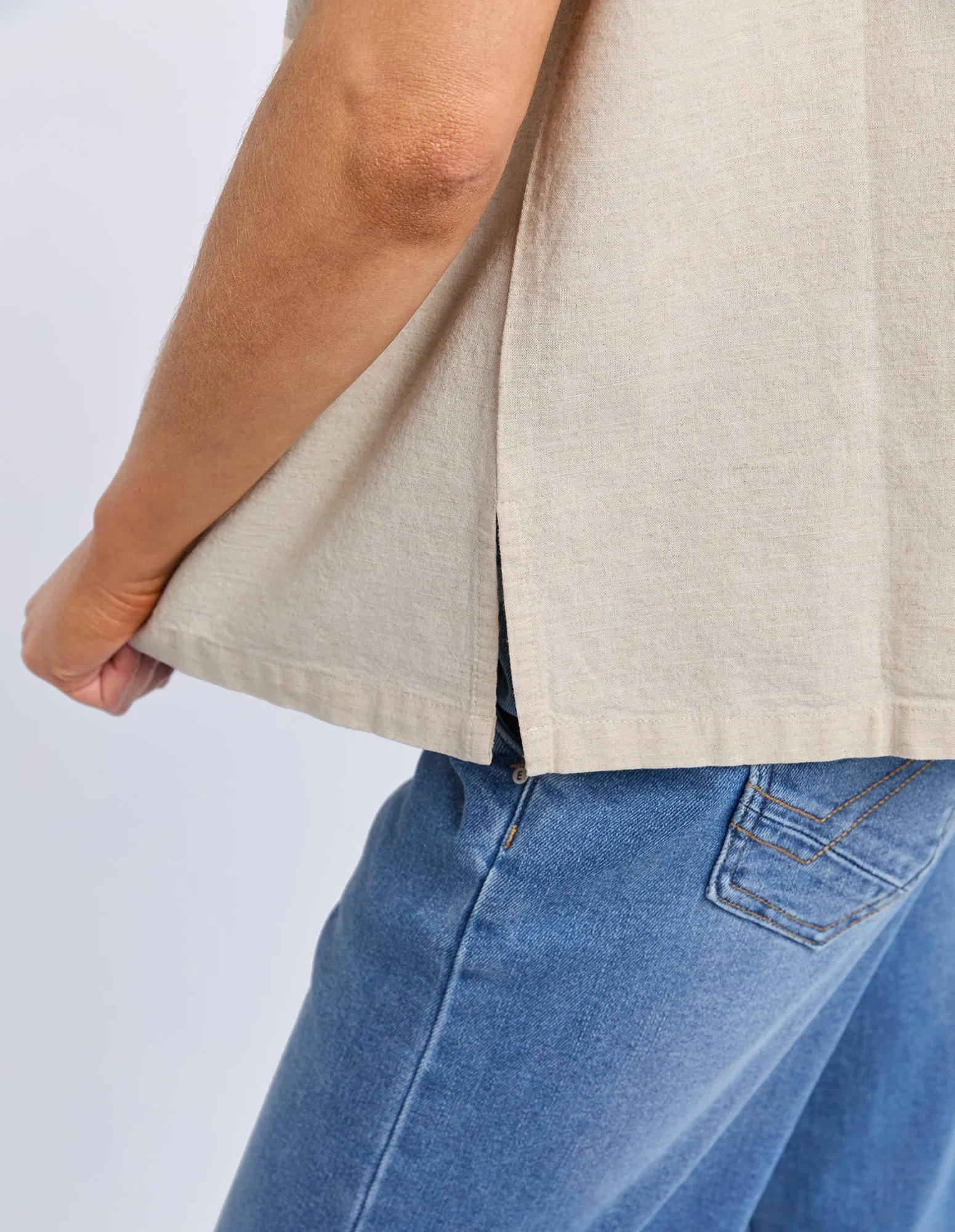 Curtis Woven S/S Tee Oatmeal sold by Elm Lifestyle product image thumbnail 5