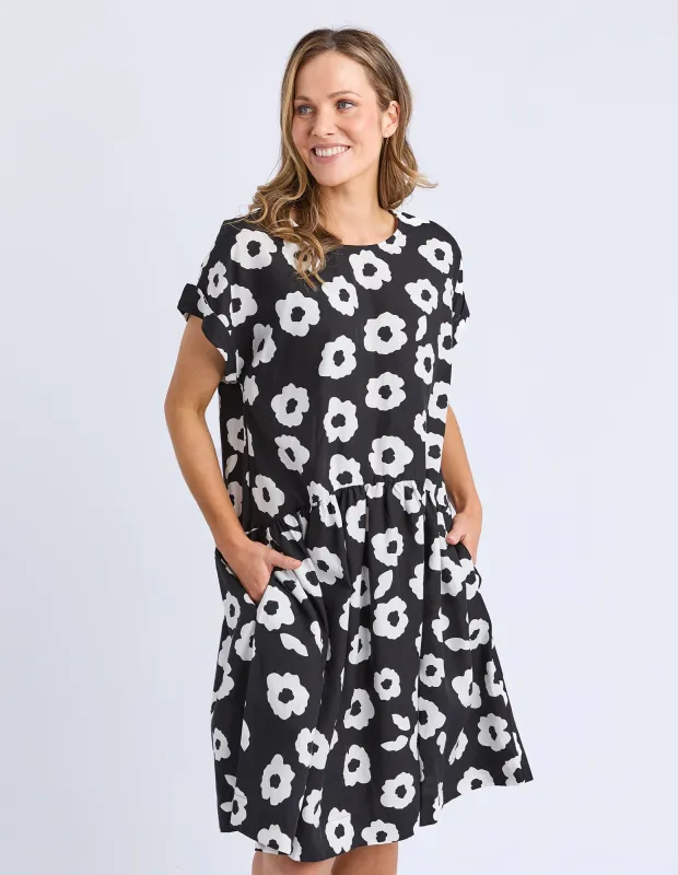 Azalea Mid Dress Navy made by Elm Lifestyle