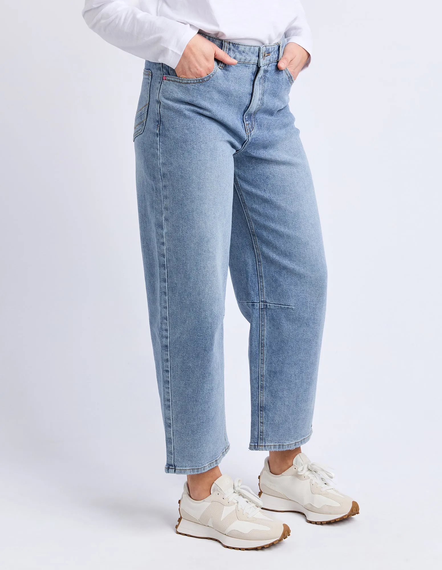 Bessie Barrel Leg Jean Mid Blue Wash sold by Elm Lifestyle product image thumbnail 4