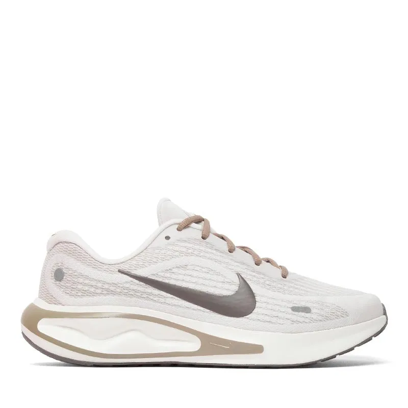 JOURNEY RUN M sold by Rubino Shoes