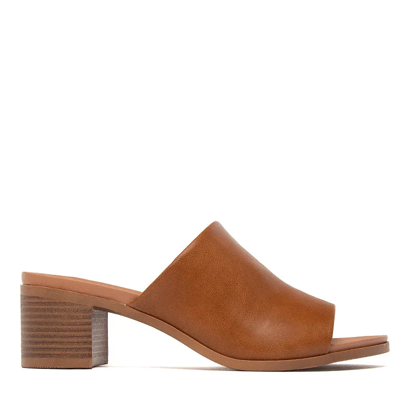 KACEY sold by Rubino Shoes