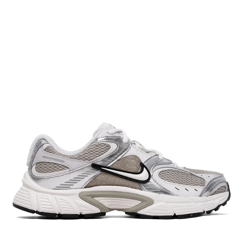 V5 RNR W made by Nike