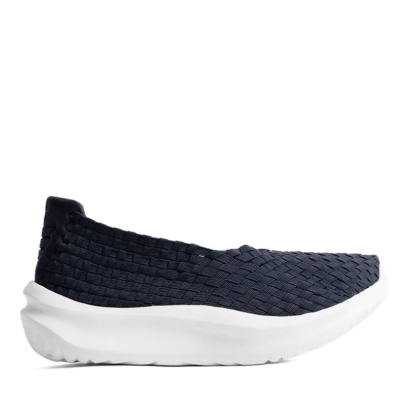 SOLEVANA WEAVE WIDE made by Clarks