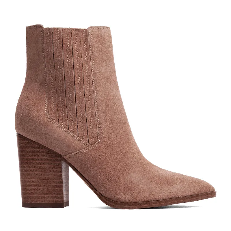 CLEEO sold by Rubino Shoes
