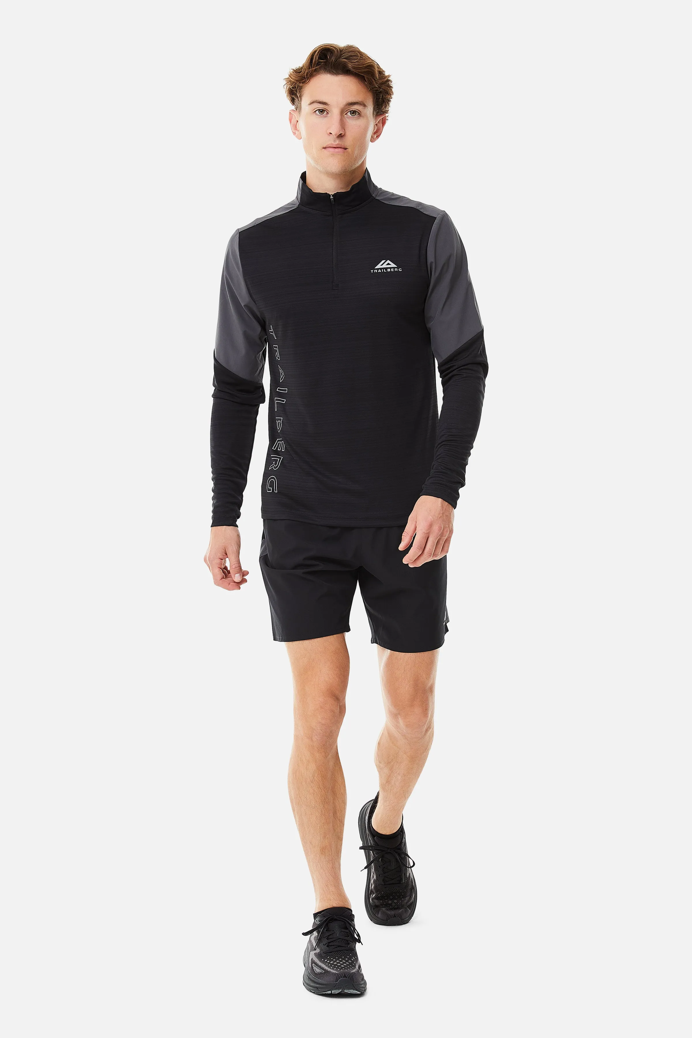 AW24 Triathlon 1/4 Zip - Black/Grey sold by Trailberg product image thumbnail 3